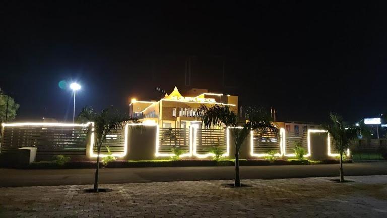 Hotel The Celestial Park, Bhopal Extérieur photo