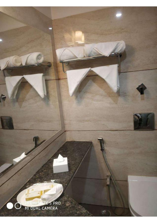 Hotel The Celestial Park, Bhopal Extérieur photo